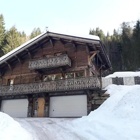 Chalet Le Plan Du Rtia 3*